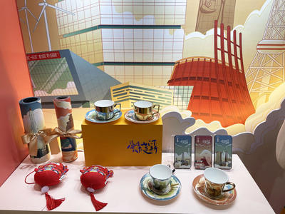 【新区创业故事】 她将株洲元素融于文创作品,传播工业文化