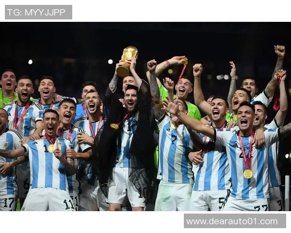 2023年度世界足球百大球星榜单揭晓 各大球员风采与成就盘点 2023年度世界足球百大球星榜单揭晓 各大球员风采与成就盘点