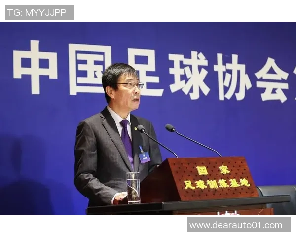 贵州足球十佳球星名单揭晓 本土球员表现引关注 贵州足球十佳球星名单揭晓 本土球员表现引关注